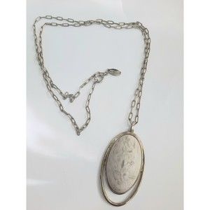 Ann Taylor Factory White Gray Agate Stone Pendant 32" Silver Tone Necklace